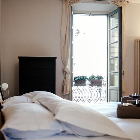코모 La Finestra Sul Duomo - The House Of Travelers 아파트 외부 사진