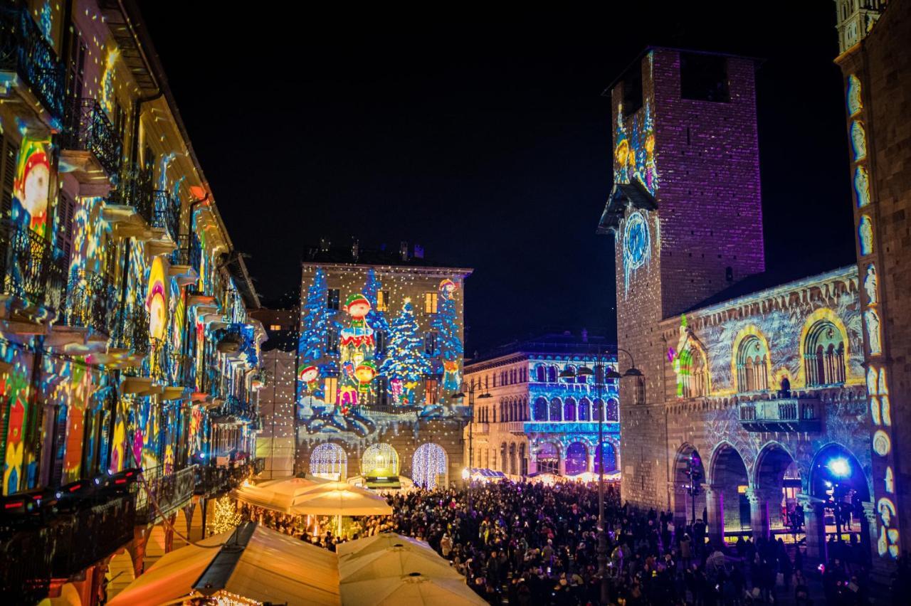 코모 La Finestra Sul Duomo - The House Of Travelers 아파트 외부 사진