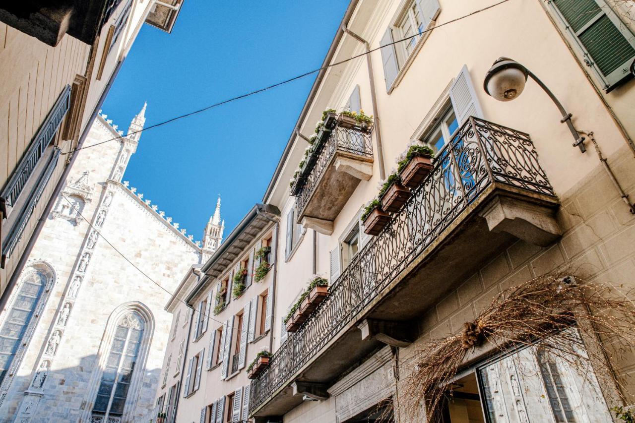 코모 La Finestra Sul Duomo - The House Of Travelers 아파트 외부 사진